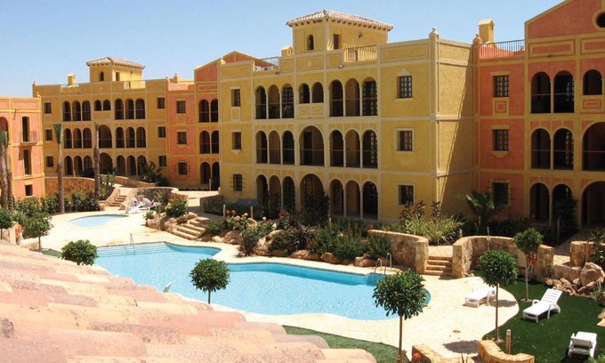 Cunas Apartment | Desert Springs Apartment 354