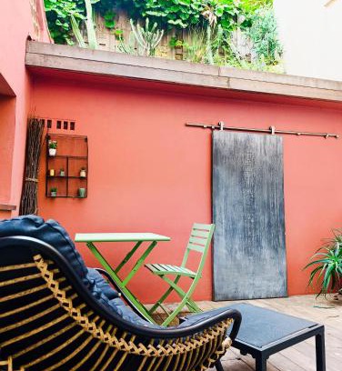 Prado - Republique Apartment | Design Appartment 100sqm close to Palais Beach and Restaurants