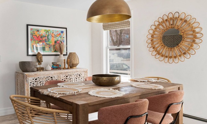 Warren Apartment | Designer 1st Floor Apt, Historic Downtown Warren