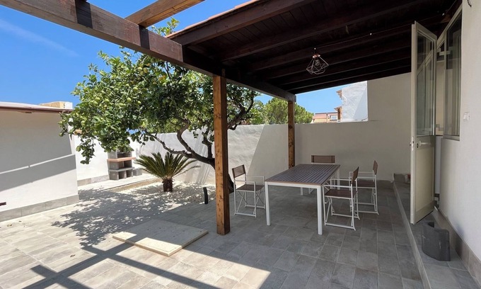 Tonnara di Bonagia House | Detached house 5 minutes walk from the sea