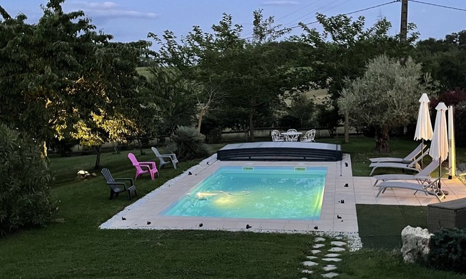 Bascous House | Detached house renovated with taste in a shaded park surrounded by vineyards
