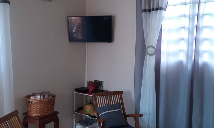 Petit-Canal Villa | Detached villa