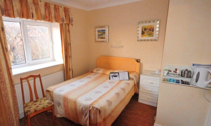 Exmouth Hotel | Devoncourt Double Bedroom