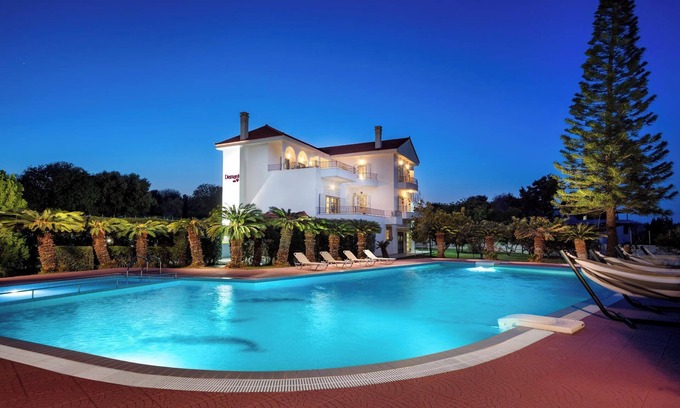 Petaloudes Villa | Diamanti Villa