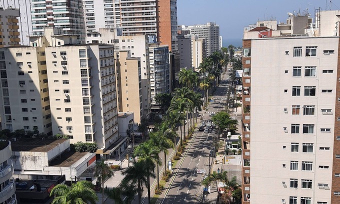 Gonzaga Apartment | Dias, Sol e Mar no Coração do Gonzaga – Apto 3 quartos com ar e estacionamento