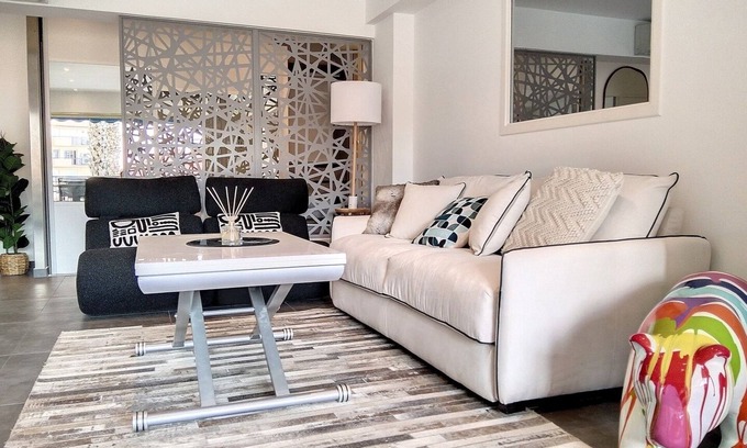 Juan-les-Pins Apartment | Diego Suarez P38, for a stay with family/friends
