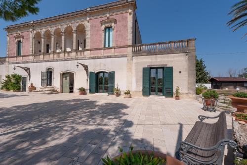 Arnesano Villa | Dimora Storica Minioti intera