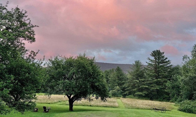 Lenox Dale House | Discover AppleCreek. BEST OF EVERYTHING, NEAR EVERYTHING