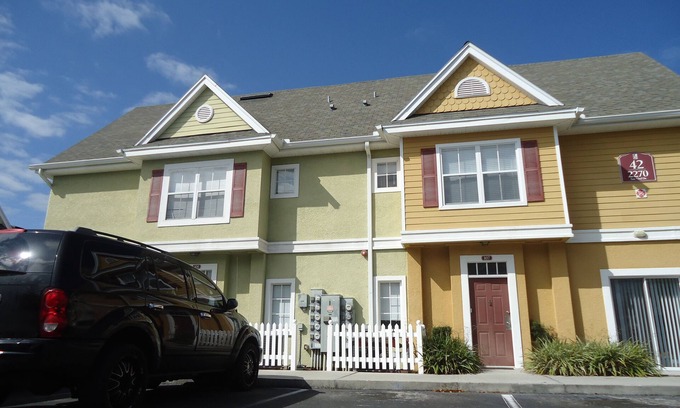 Venetian Bay Villages House | Discover Kissimmee charm, just a quick 9-minutes from vibrant Old Town