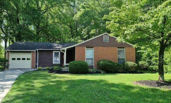 Conestee House | Discover Your Vacation Haven in Greenville, SC – B5 Homes!