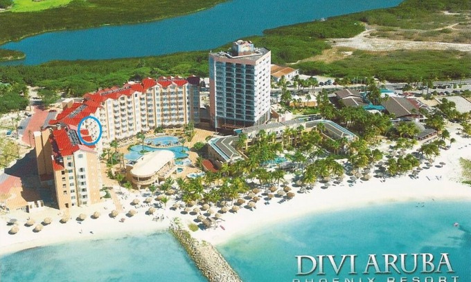 Palm Beach Hotel | Divi Phoenix 1 BR unit with hot tub and spectacular ocean view.