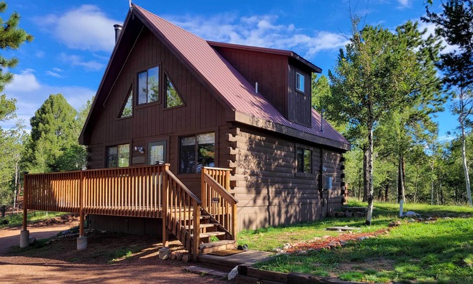 Rainbow Valley Cabin | Divide Cabin in the Heart of Colorful Colorado!