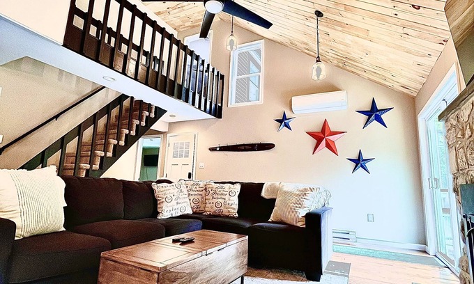 Lake Harmony Estates House | Divine on Lupine, the name says it all!
