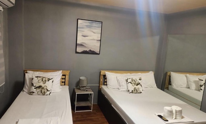 Cabanatuan Apartment | DJCI Apartelle Walk to Robinson & NE Pacific Mall 3 Min to SM Cabanatuan
