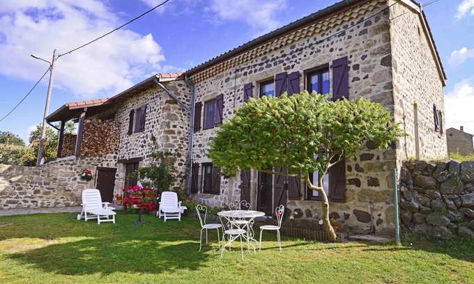 Saint-Etienne-du-Vigan Cottage | Do you dream of relaxing in the countryside in a family-run gîte?