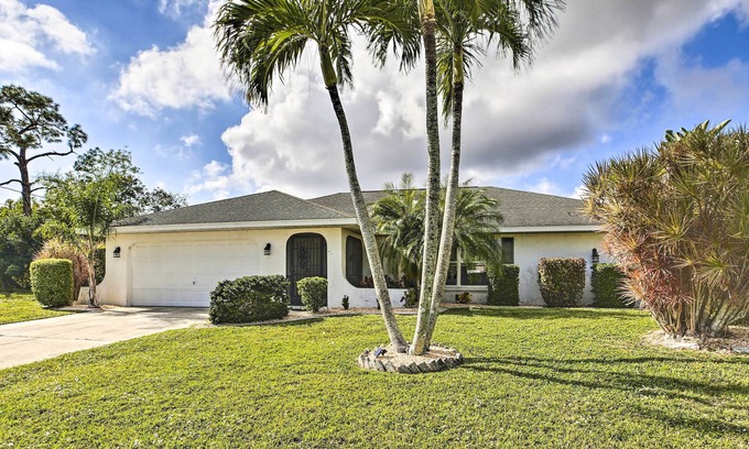 Fort Myers House | Dock Access & Pool: Cape Coral Retreat