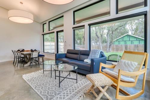Barton Hills Apartment | Dog-Friendly Austin Guest House 3 Mi to Downtown