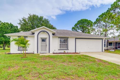Sebastian Highlands House | Dog-Friendly Sebastian Home about 9 Mi to Beaches!