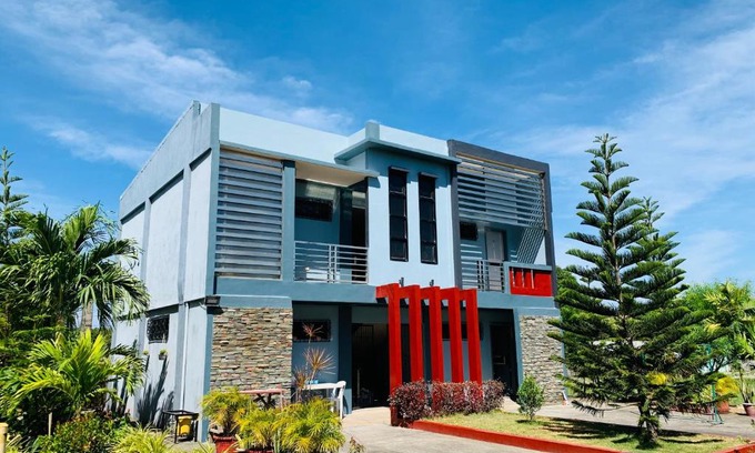 Iba House | Dollosa Compound