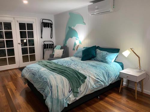 Paynesville House | Dolphin Cottage