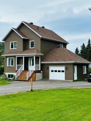 Baie-St-Paul House | Domaine à Blue