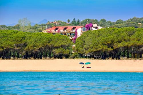 Torre di Bari Hotel | Domus De Janas Sul Mare