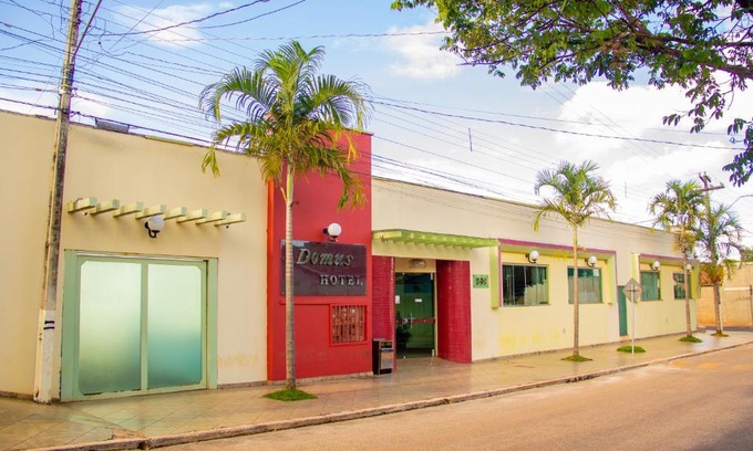 Canaa dos Carajas Hotel | Domus Hotel Trindade - Canaã dos Carajás
