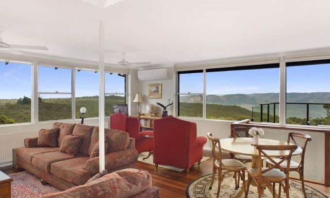 Wentworth Falls House | Donlen Cottage Wentworth Falls 180 Degree Views