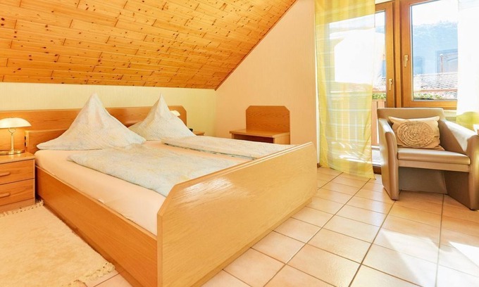 Krov Bed & Breakfast | Double room 6 - Gäste- und Weinhaus Haus Schatzgarten