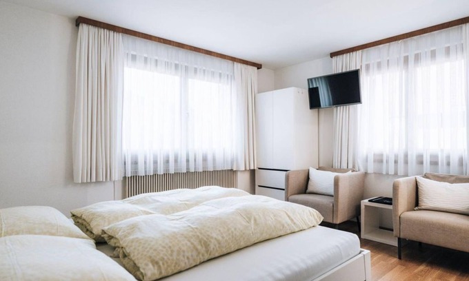 Mellau Apartment | Double room white - Gästehaus Apartments Lässer