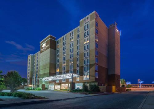Biloxi Hotel | DoubleTree by Hilton Biloxi