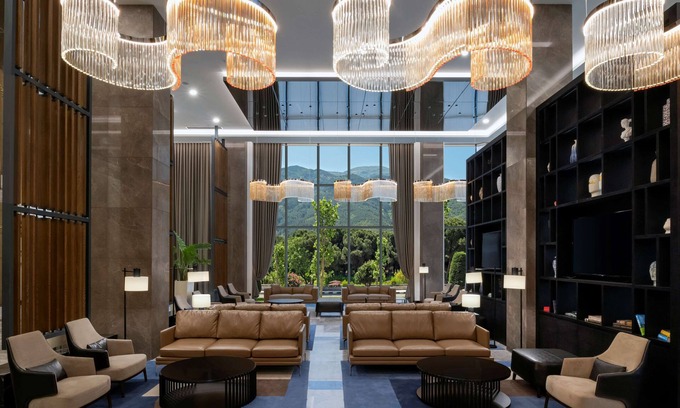 Yunusemre Hotel | DoubleTree by Hilton Manisa