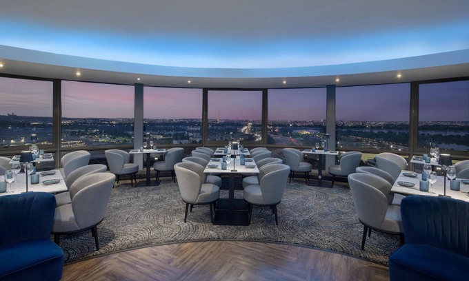 Crystal City Hotel | DoubleTree by Hilton Washington DC - Crystal City