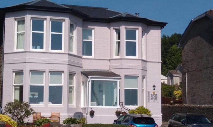 Kilmun Bed & Breakfast | Douglas Park Guest House