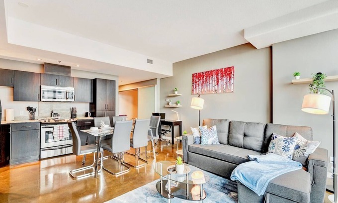 Beltline Condo | Downtown Condo w Incredible Views and BBQ
