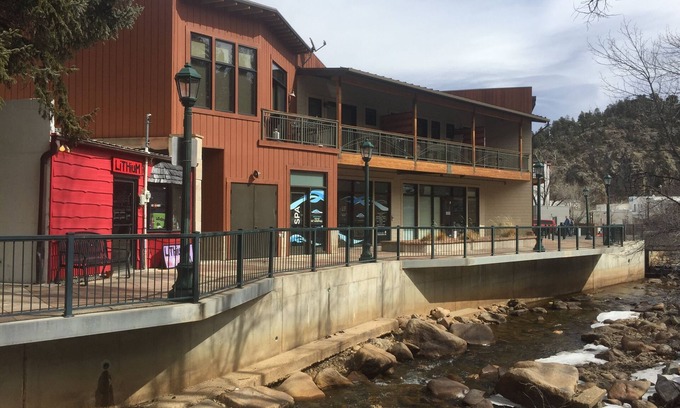 Estes Park Condo | Downtown Estes - Luxury Loft with KING Bed in the Heart of Town!