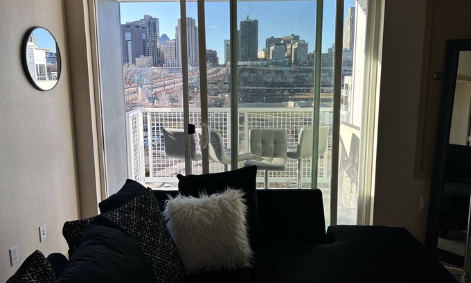 Riverview Condo | Downtown Luxury Condo with an amazing view!