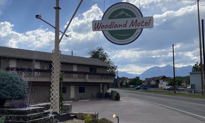 Salida Hotel | Downtown Salida King Efficiency