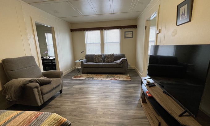 Sitka Apartment | Downtown Studio, One Bathroom Rental