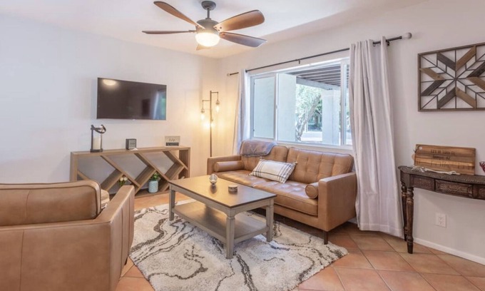 Tempe Condo | Downtown Tempe Maple-Ash patio home only steps to ASU in Tempe