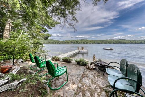 Brant Lake House | Dreamy Paradise Point