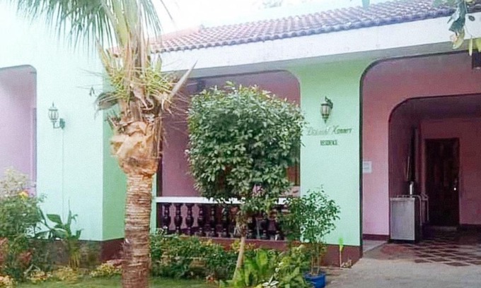 Santa Fe House | Driscoll Xannon Guesthouse Bantayan