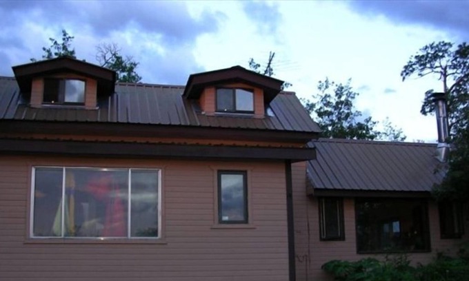 Babb House | Duck Lake House/Glacier Park/St.Mary&Many Glacier*JUST REMODELED**