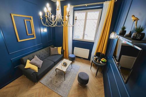 Voltaire - Saint Amour Apartment | Duguesclin Baroque/appartement de charme