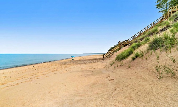 Manistee House | Dune House