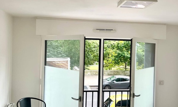 Billancourt–Rives de Seine Apartment | Duplex, 10 min des Champs Elysée