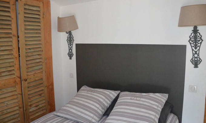 La Flotte Bed & Breakfast | Duplex-Chassiron - Wet room-Sea View
