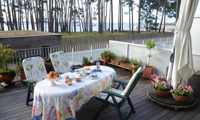 Isla de Arosa Apartment | Duplex in front of the sea.