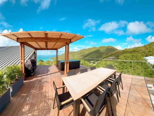 Anse Marcel Apartment | Duplex luxueux avec jacuzzi privé et piscine à débordements - FR-1-734-65
