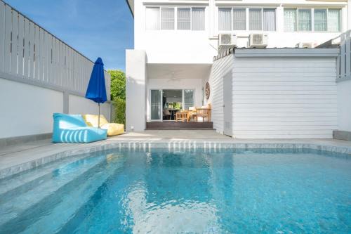 Choeng Thale Villa | Duplex Style 3-BR Corner Private Pool Villa